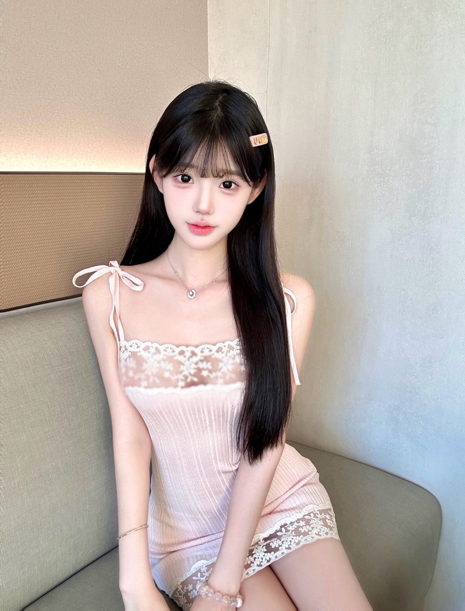 pette25's tweet photo. 抖音发什么都违规 , 只好发X了        

刚拍的福,看了别说黑就行🥹  

不要门！！上供！！ https://t.co/xzz3U0MEHA