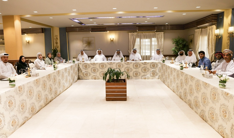 KuwaitAtta's tweet photo. في إطار تعزيز التعاون وتبادل الخبرات بين دول مجلس التعاون استضافت وزارة الكهرباء والماء والطاقة المتجددة وفداً من هيئة الربط الكهربائي الخليجي في زيارة لمحطة الوفرة بهدف الاطلاع على سير العمل ودعم الجهود المشتركة https://t.co/TCec9kdHvZ