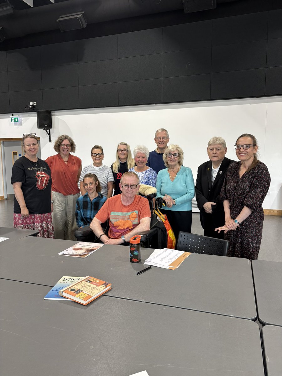 CreativeCallig's tweet photo. Kicking off the 26/27 academic year with a taster session at Jarrow Library on behalf of @SouthTyneLibs for The WRITE Festival. Thanks to everyone who came along! #calligraphy #writing https://t.co/5cxr15kvMZ