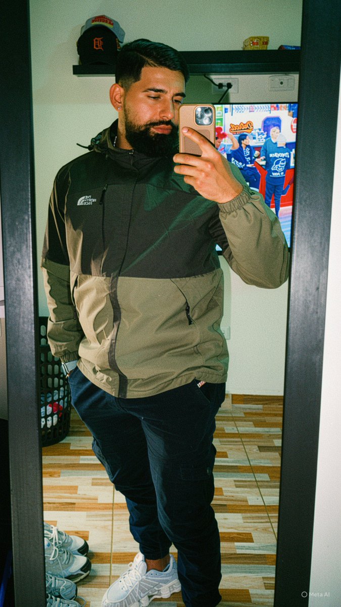 ElFreso95's tweet photo. 😎😎 https://t.co/6hZNlHUGaF