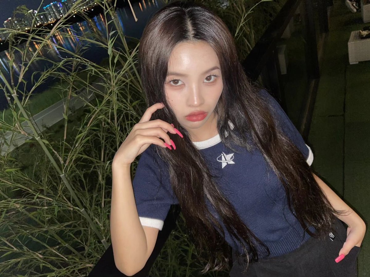 sylostmedia's tweet photo. [230609] Instagram post (6 pics)

#SOYEON #idle
#ソヨン  #アイドゥル
#소연 #전소연 #아이들 https://t.co/BDIKVmb3p5