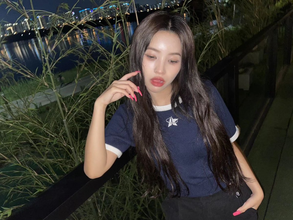 sylostmedia's tweet photo. [230609] Instagram post (6 pics)

#SOYEON #idle
#ソヨン  #アイドゥル
#소연 #전소연 #아이들 https://t.co/BDIKVmb3p5