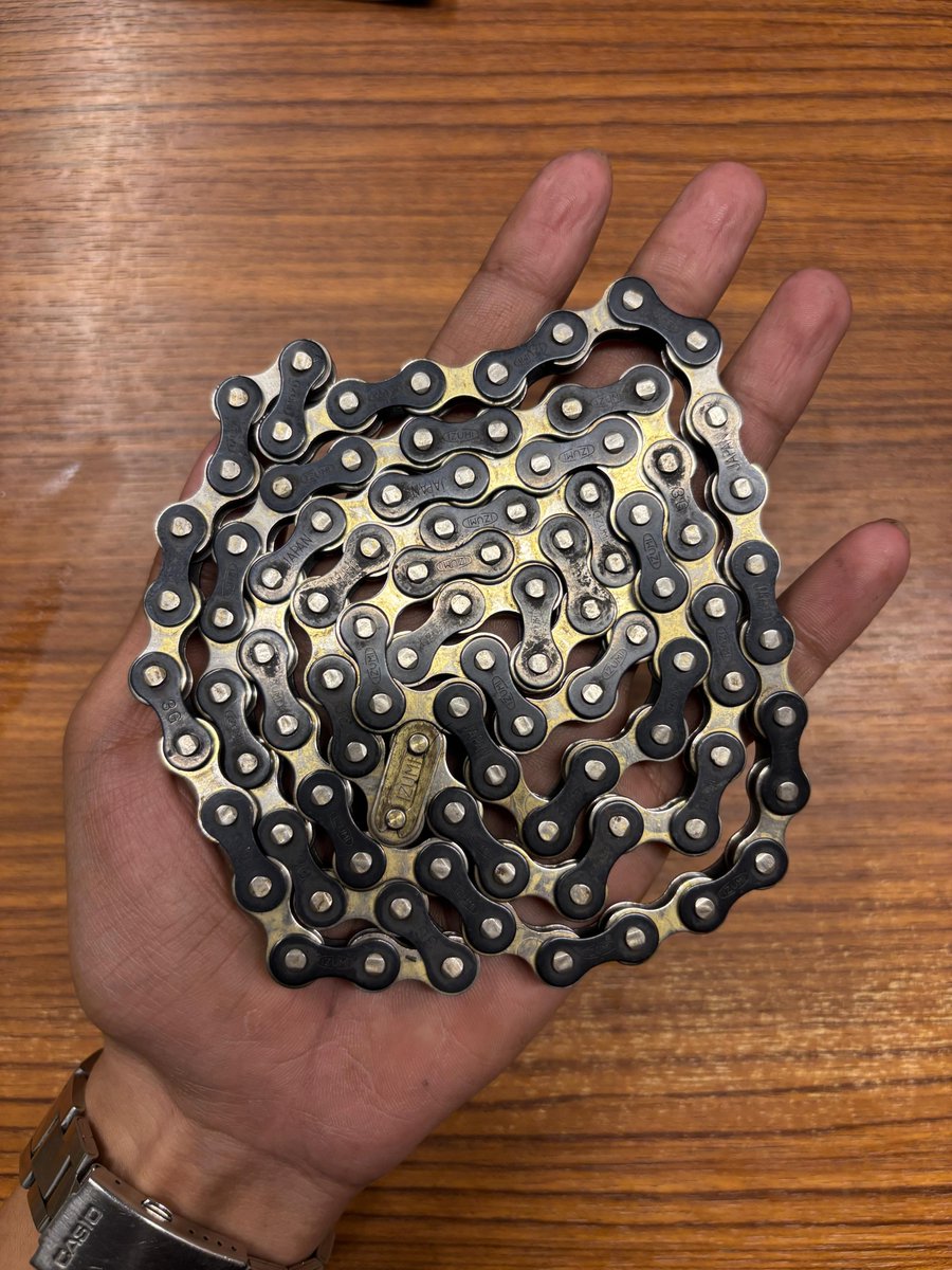 Flokii201's tweet photo. WTS
1.Izumi Jetblack Gold(Sudah aga pudar):250rb
2.Izumi Jetblack Silver:250rb
3Izumi Gold:150rb
Detail foto&amp;video bisa langsung Wangsap aj
Lokasi:Jakarta utara
WhatsApp:0812-2353-8988
#fnfjb https://t.co/VttxDOaDMF
