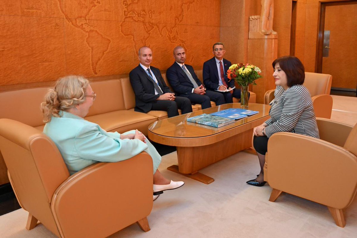 Speaker_Az's tweet photo. Cenevrəyə işgüzar səfər çərçivəsində BMT-nin Cenevrə bölməsinin Baş direktoru Tatyana Valovaya ilə görüşdük.

Pleased to meet Ms. Tatiana Valovaya, Director-General of the United Nations Office at Geneva in the framework of a working visit to Geneva. 
@UN_Valovaya 

We touched upon Azerbaijan’s cooperation with the #UN, with particular emphasis on the role of parliamentary diplomacy in strengthening dialogue and multilateral cooperation.