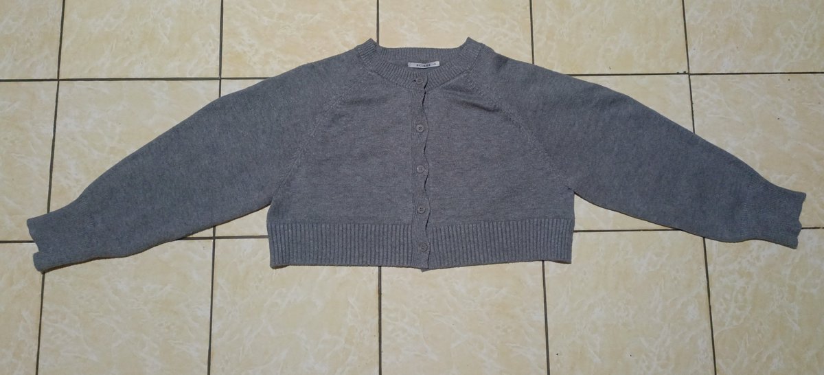 putiatih's tweet photo. Wts ecinos anya grey knitted cardigan

160k

Ukuran L/XL

Bisa oren

Masih bagus https://t.co/cJLKuMGdEv