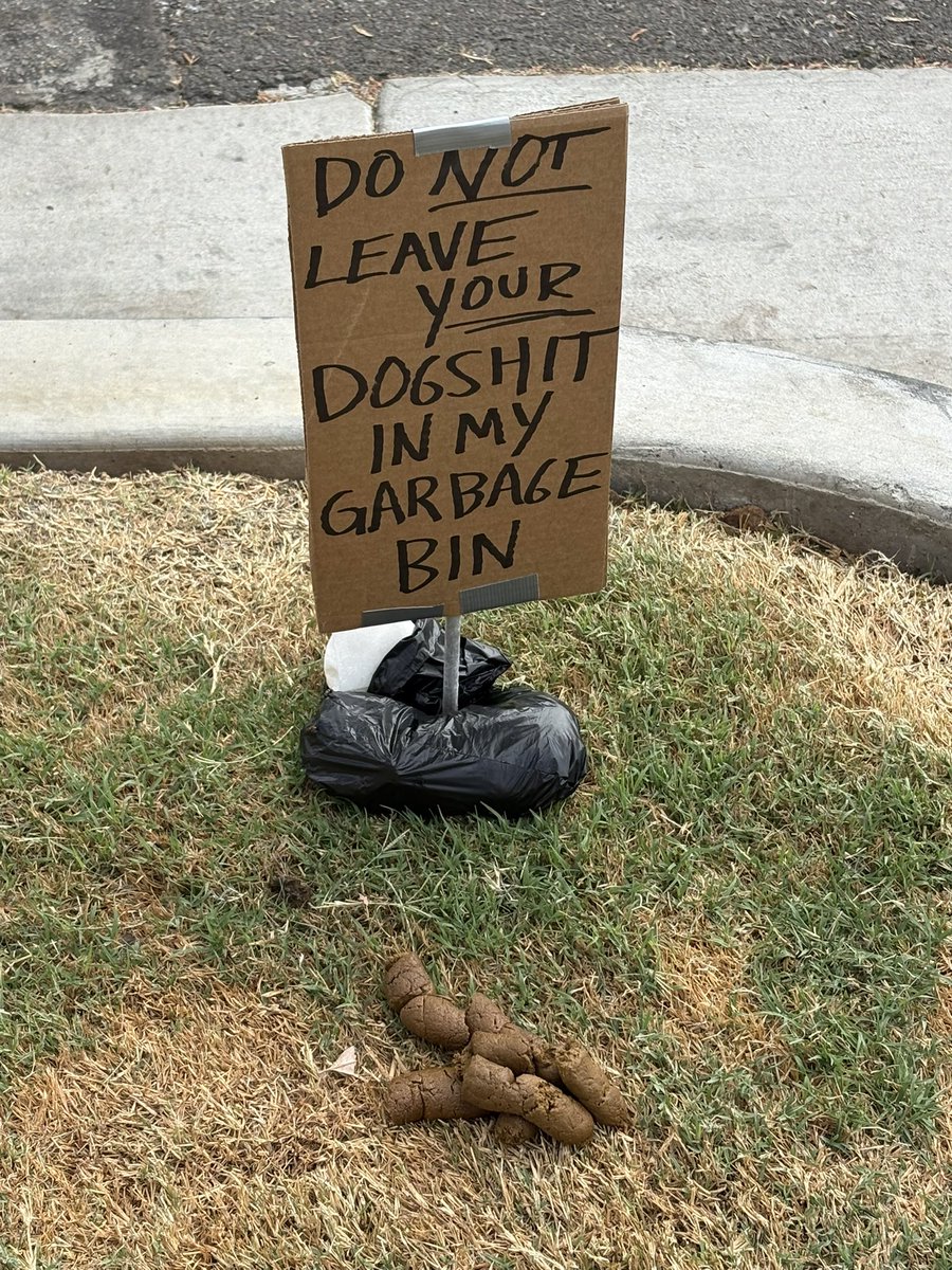 flargnog's tweet photo. Hope he likes this
#goodmorning
#notpickingitup
#compost https://t.co/UCsFCJ8Xih