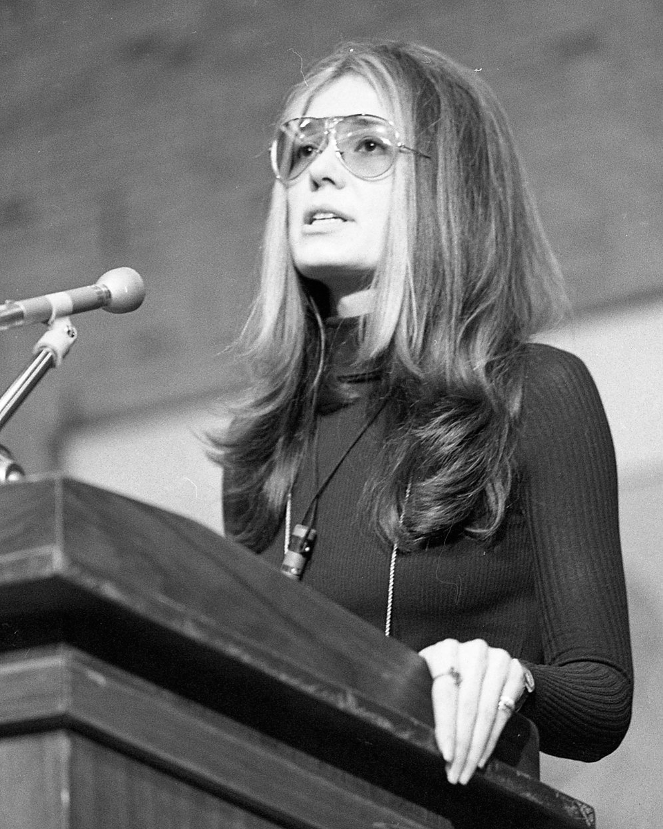 PearlJam's tweet photo. Gloria Steinem RIP She was a healing light in the darkness of sexism and archaic patriarchy. - Mike https://t.co/55ARHOGN6X