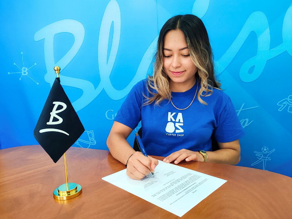 blaisepascale's tweet photo. ¡Buenas noticias!  Con nuestra alianza con Kaos Coffee Shop ☕ podrás saborear bebidas únicas, pasar un rato increíble y, si eres parte de la comunidad Blaise, disfrutar de beneficios exclusivos. ✨ https://t.co/p5HRZHnjd9