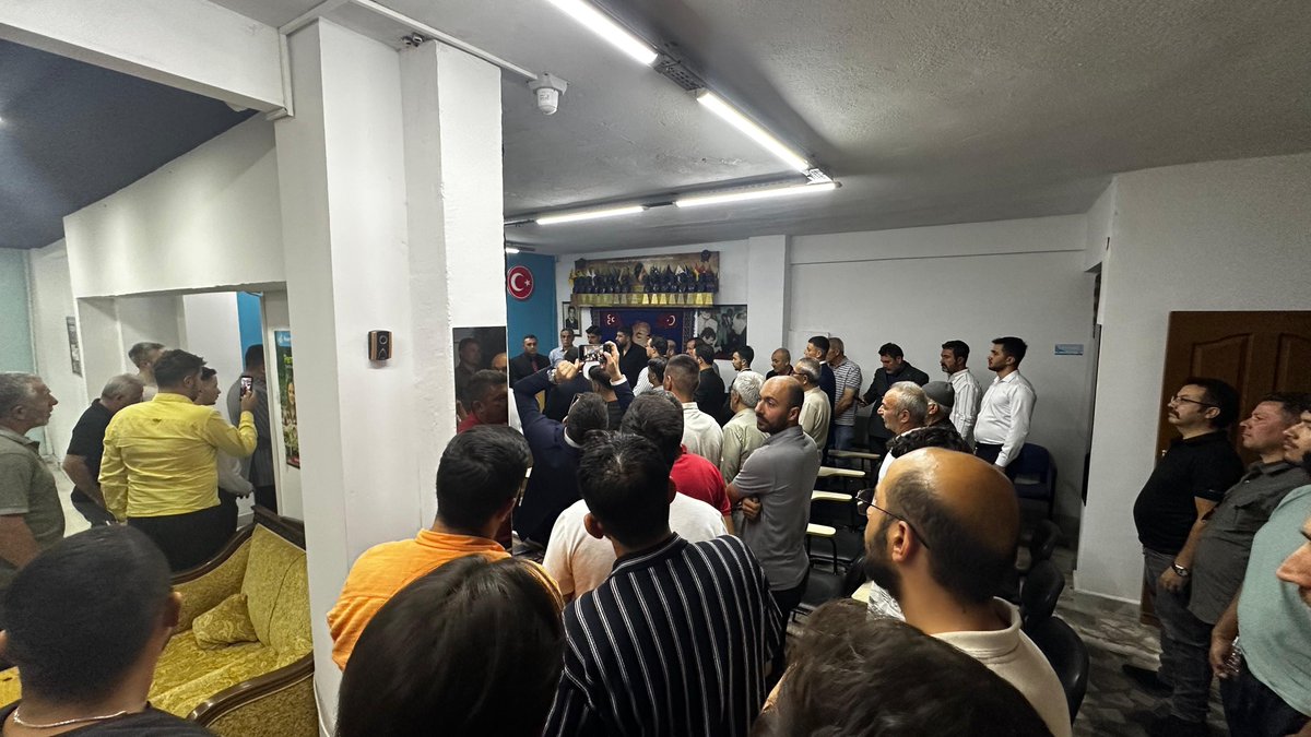 ankaraulkuocak's tweet photo. Esertepe Ülkü Ocakları Başkanlığına Ali Osman Şensoyu atanmıştır. Yeni görevinde muvaffakiyetler diler, görevini devreden Fatih Öztürk ve geçmiş dönemlerde Esertepe Ülkü Ocakları Başkanlığı yapan tüm ülküdaşlarımıza teşekkür ederiz. https://t.co/29Gx17x1yl