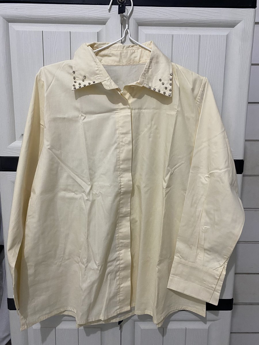 prelovedby_cc's tweet photo. WTS CARDIGAN DAN KEMEJA
50k nego tipis

kondisi masih bagus no cacat
cardigan baru 2x pemakaian
kemeja belum di pake samsek, kebesaran

minat ? Dm https://t.co/oNZthEiJcs