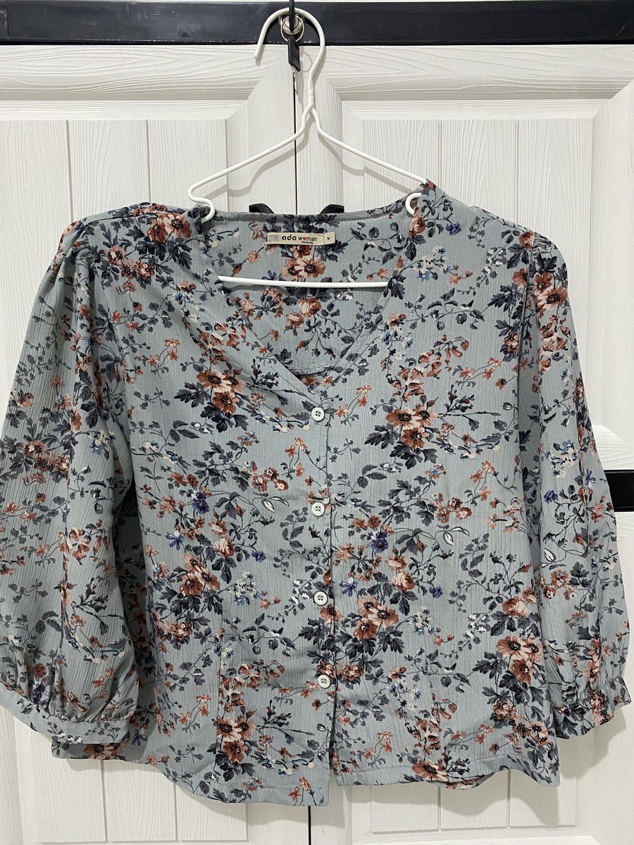 prelovedby_cc's tweet photo. WTS KEMEJA DAN ROK
40k saja

minat ? Dm https://t.co/W4M6PR5vwc