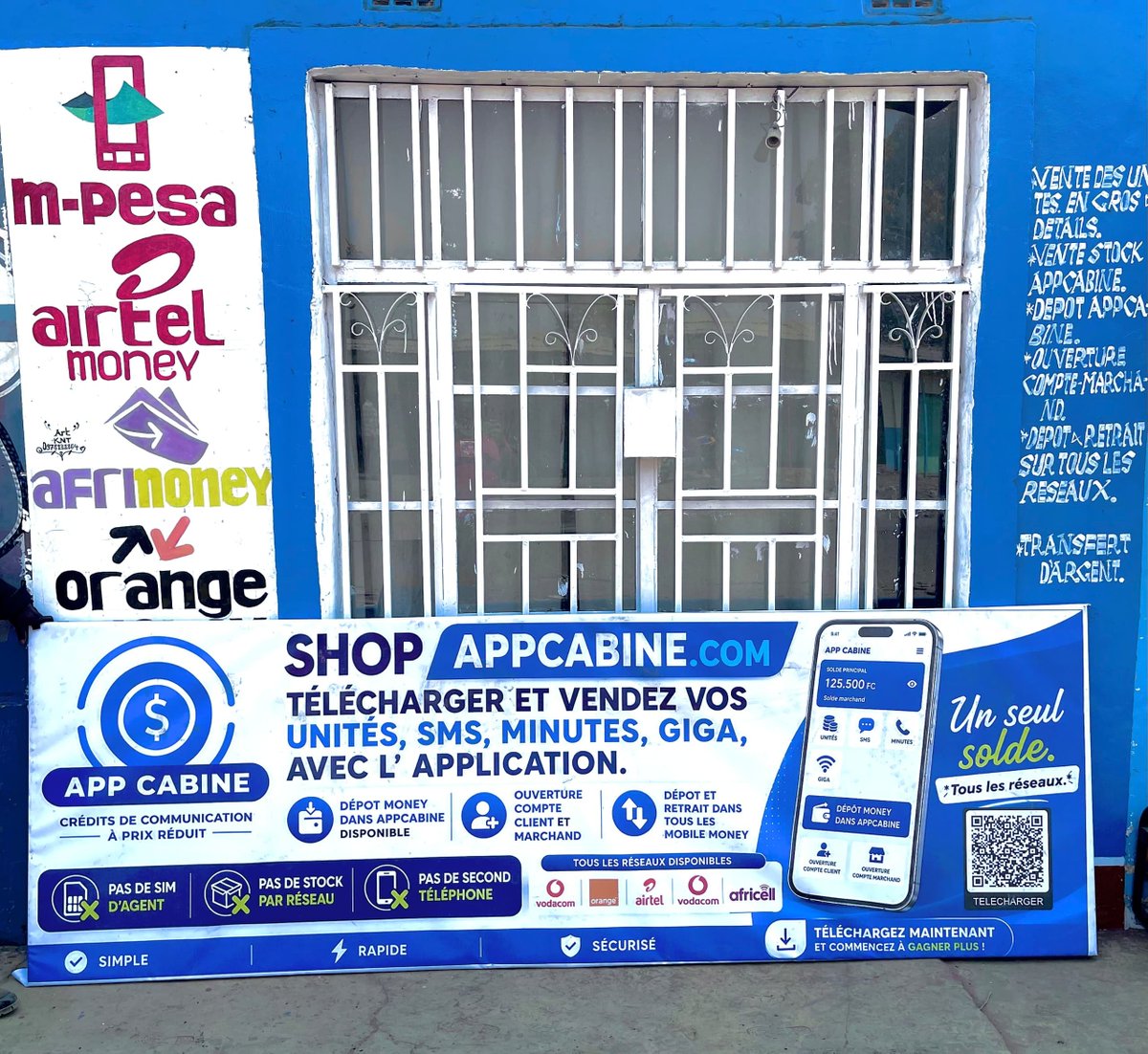 thegenius9cf9's tweet photo. Votre cabine est enfin disponible partout en RDC.
Allez et télécharger l'application appcabine sur playstore et vendez vos crédits et forfaits de tout réseaux à un prix réduit avec une sécurité, rapidité et simplicité. https://t.co/MJLhevEkyO