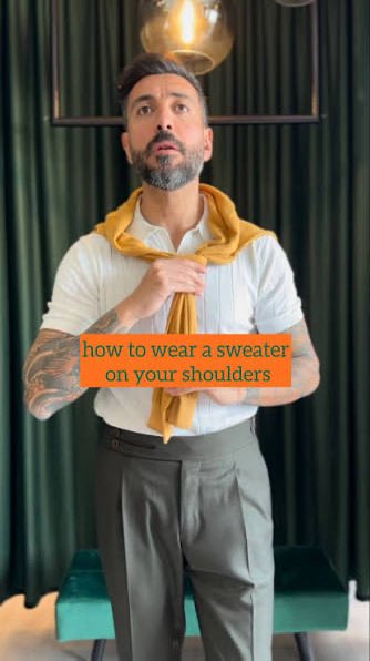 dustinreports's tweet photo. How about not. Whatever you do in life, don’t be that guy who wears sweaters like this. #antisweatercampaign https://t.co/tFMoT4po56