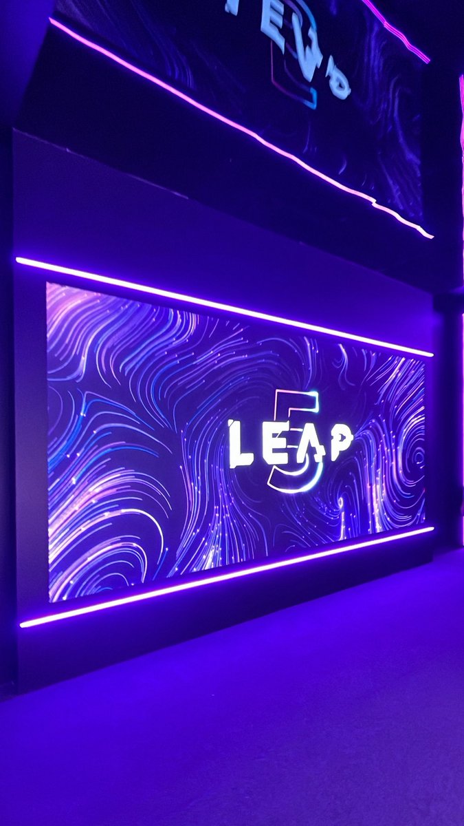 ib8lu's tweet photo. 10/10
#LEAP https://t.co/izU0LxYN4A