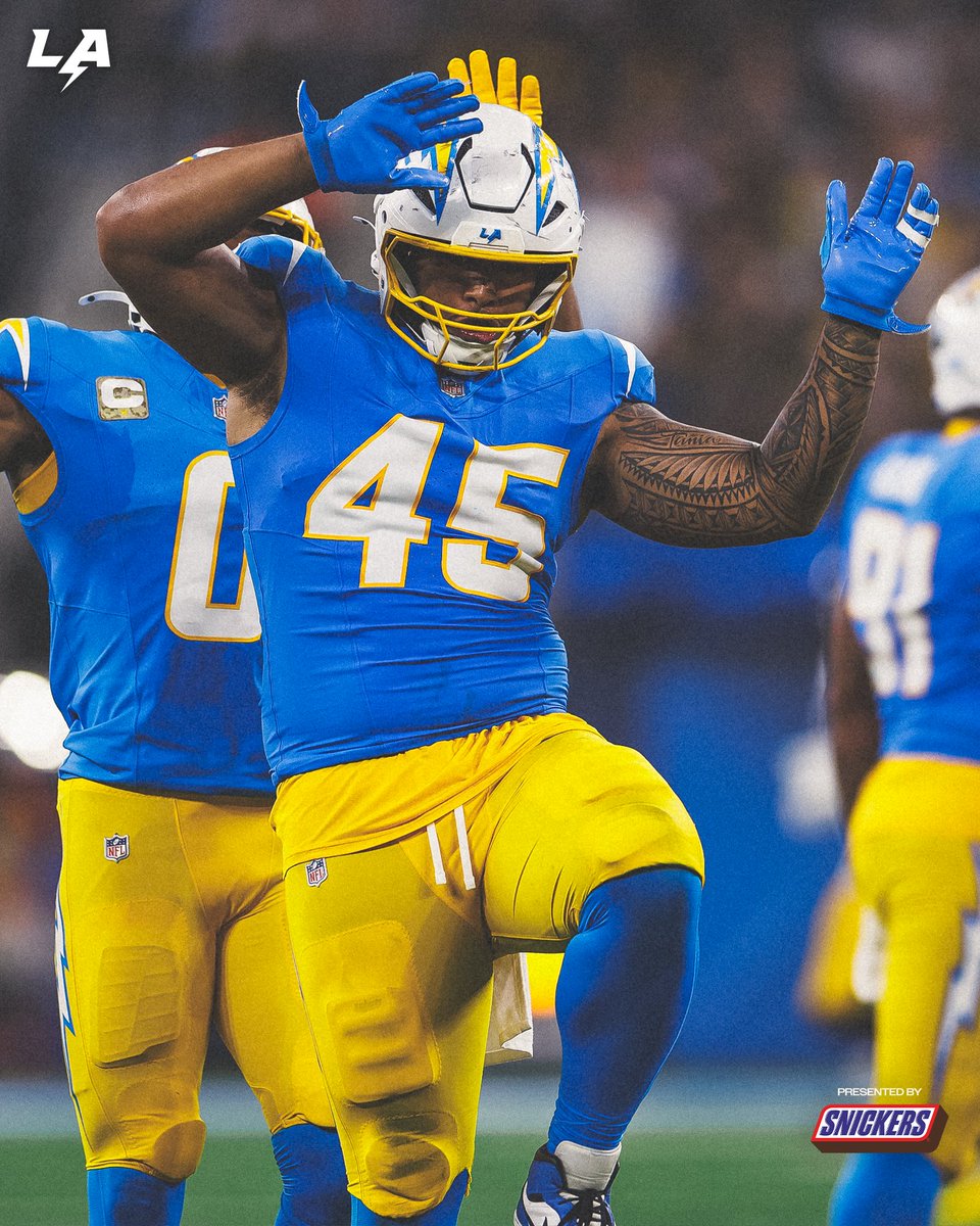 chargers's tweet photo. t'zzzz up 😤 hbd tuli https://t.co/AxDmTxQIas