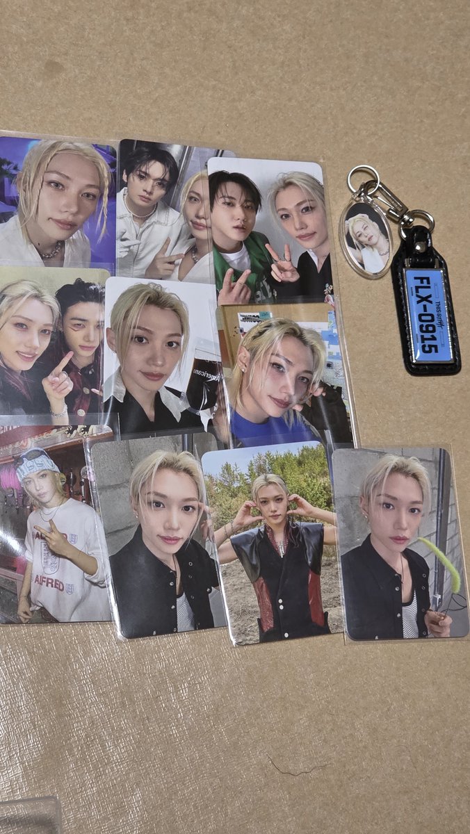 bbok1004's tweet photo. wts skz straykids 디스앤댓 팝업 포카 양도
스트레이키즈 럭드 
 THIS &amp; THAT POP UP MERCH LUCKY DRAW

필릭스 일괄 15.0

반택gs 준등기 일택가능
0.2 +   0.2 +  0.4+ 

한국주소 

방찬 리노 창빈 현진 한 필릭스 승민 아이엔 Bangchan Leeknow Changbin Hyunjin Han Felix Seungmin In https://t.co/AzvGi29Yo6