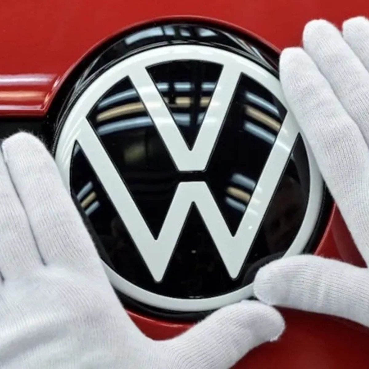 Haber's tweet photo. Volkswagen Grubu, 2029 yılına kadar kademeli olarak Seat markasını tamamen piyasadan çekecek. https://t.co/JzJm8oq6wk