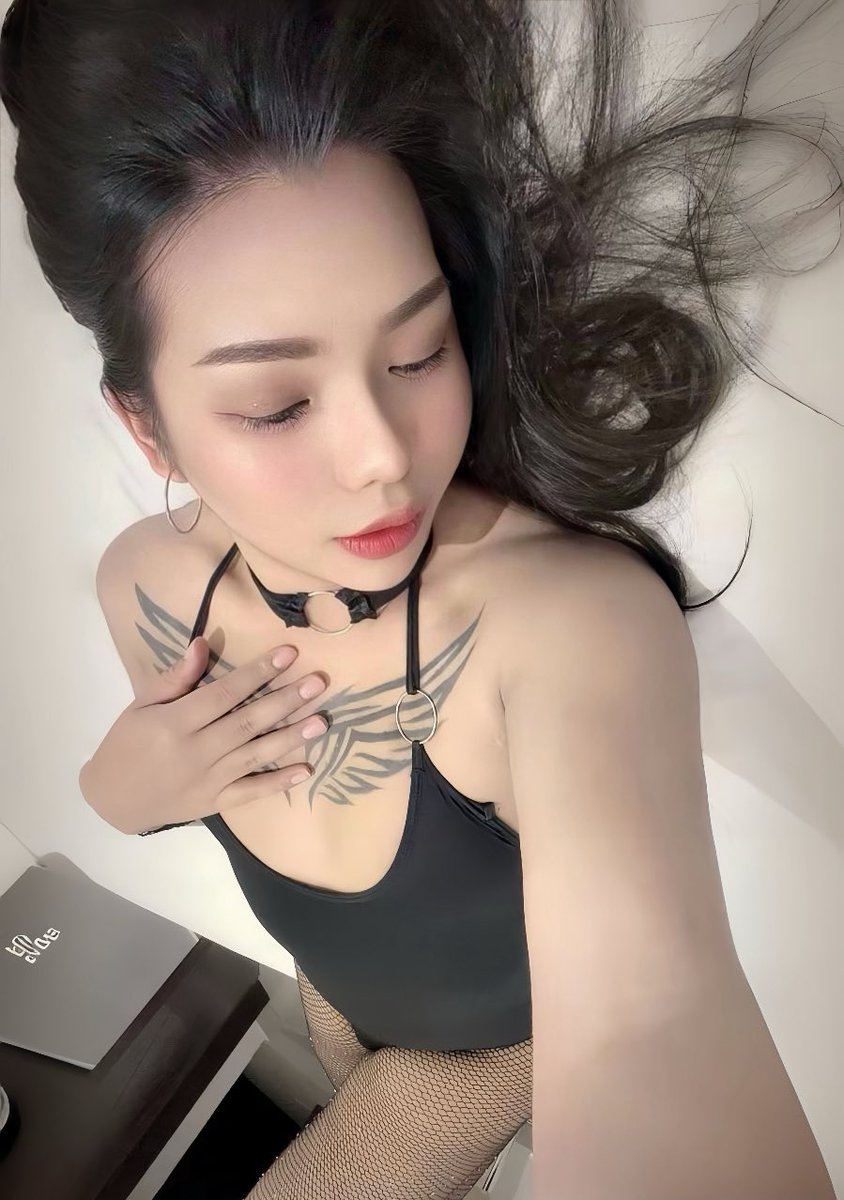 rvealo's tweet photo. #ladyboy_both_in_Jeddah #ladyboy_Jeddah #ladyboy_saudi 
#Jeddah https://t.co/yvZ9H45lnI