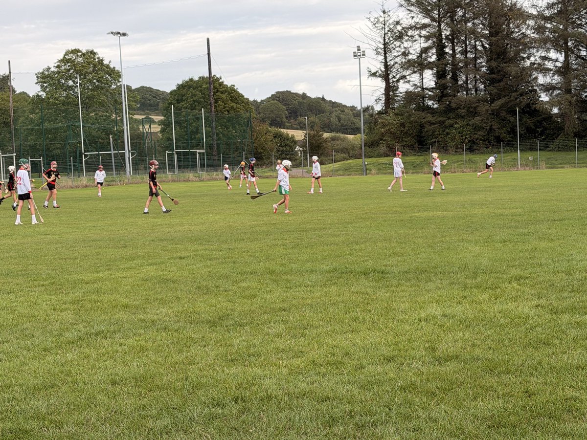GavinPromotion's tweet photo. Great to be back training with @CoachfordCSport today in @aghabulloguegaa . Great work being done by the teachers in the school to get 45 u14 Hurlers out on the pitch the first week back at school . @OfficialCorkGAA @CorkGAACoaching https://t.co/kahkhFz0He