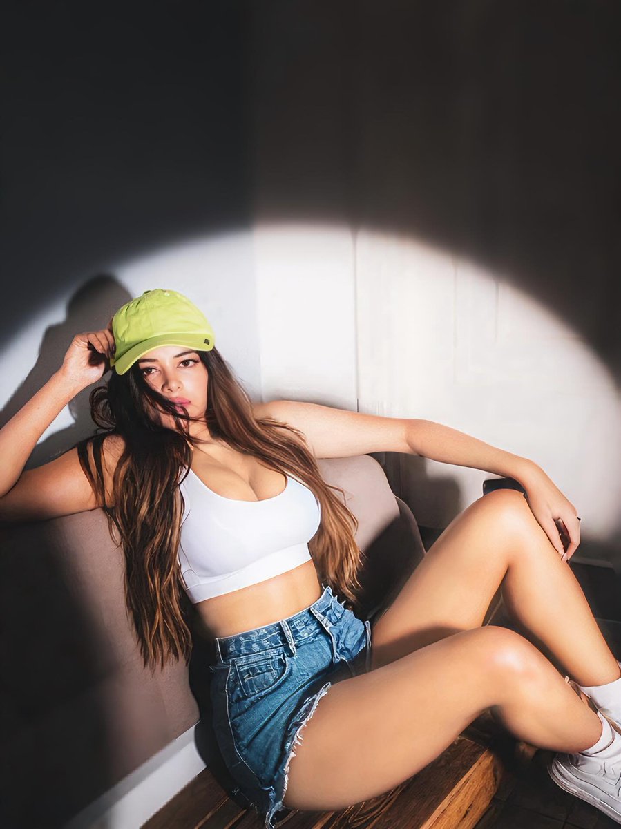 LiamClarktz8's tweet photo. Nhảy kiếm xu đi chúng m#creatorsearchinsights #viraltiktok #xhhhhhhhhhhhhhhhhhhhhhhh #ict #fanmahovarang🐯 https://t.co/OGcBXRVyqB