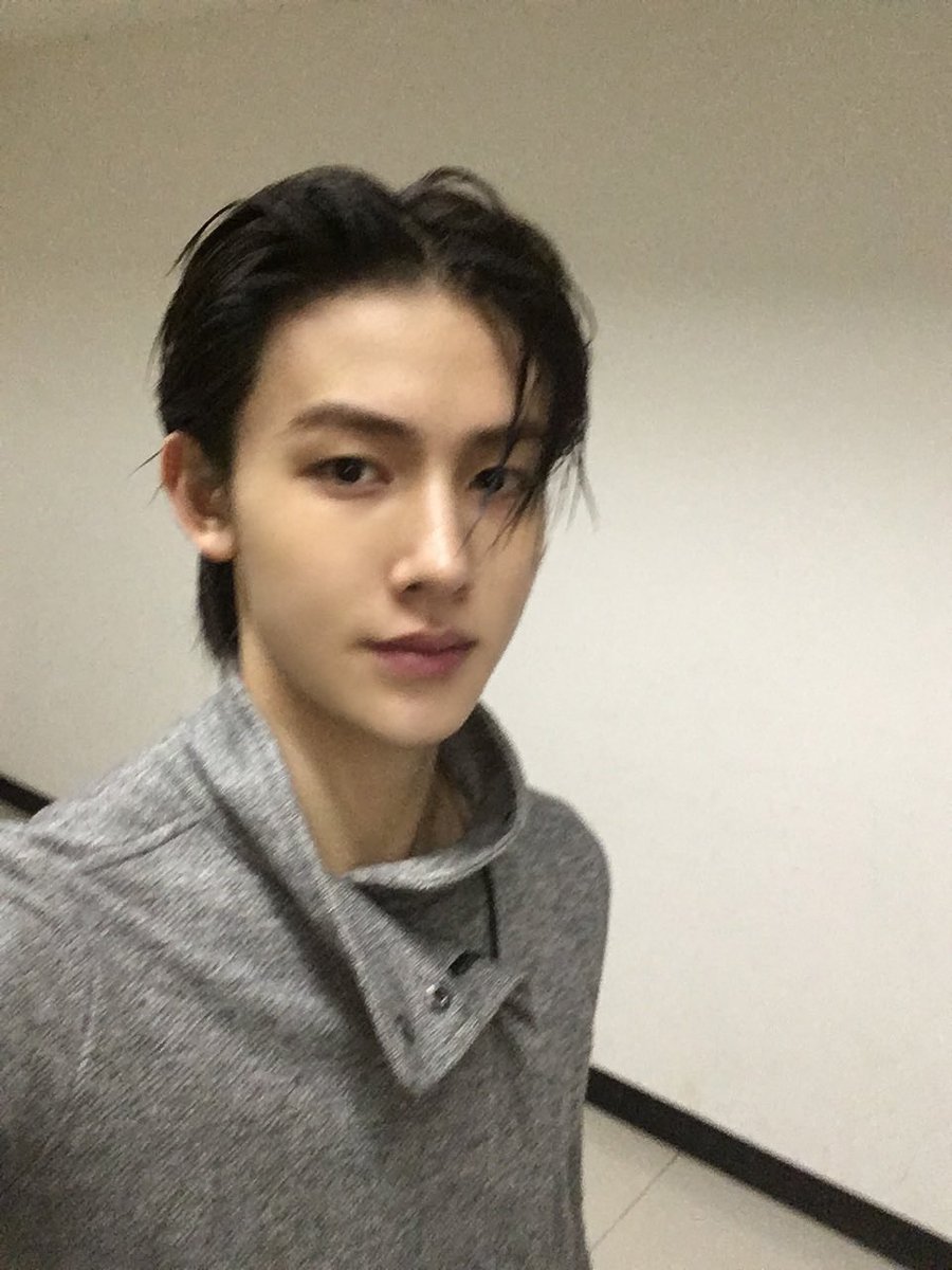 hyeontrack's tweet photo. #성현 https://t.co/pDzmWxshJx