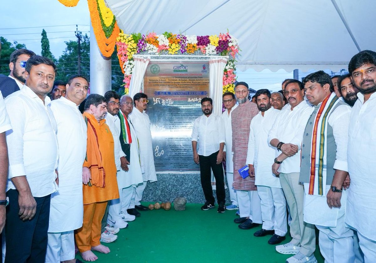 jsuryareddy's tweet photo. CM Revanth Reddy inaugurated the Steel Flyover [#SteelBridge ] connecting Nalgonda X Road and Owaisi Hospital Junction in #Hyderabad today.

Telangana Chief Minister #RevanthReddy inaugurated the #SteelFlyover near #Chanchalguda . 

Built at a cost of ₹620 crore and spanning 3.2 km, the flyover will enhance connectivity and ease traffic congestion, facilitating smoother movement across the city.

Following the inauguration, the Chief Minister  inspected the facility by travelling along the flyover in an open-top jeep, accompanied by AIMIM  chief Asaduddin Owaisi, Ministers Ponnam Prabhakar,  Md Azharuddin..