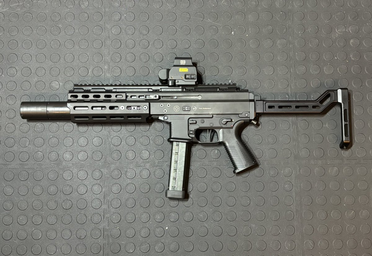_SilverstarSS_'s tweet photo. Some more pics of the optional top rail we’re doing for the APC9 / 9K hand guards- if you run your APC9 professionally, with an FRT or need a device to hold zero on the hand guard, this is for you 🫡 https://t.co/cFcQdFOeCh