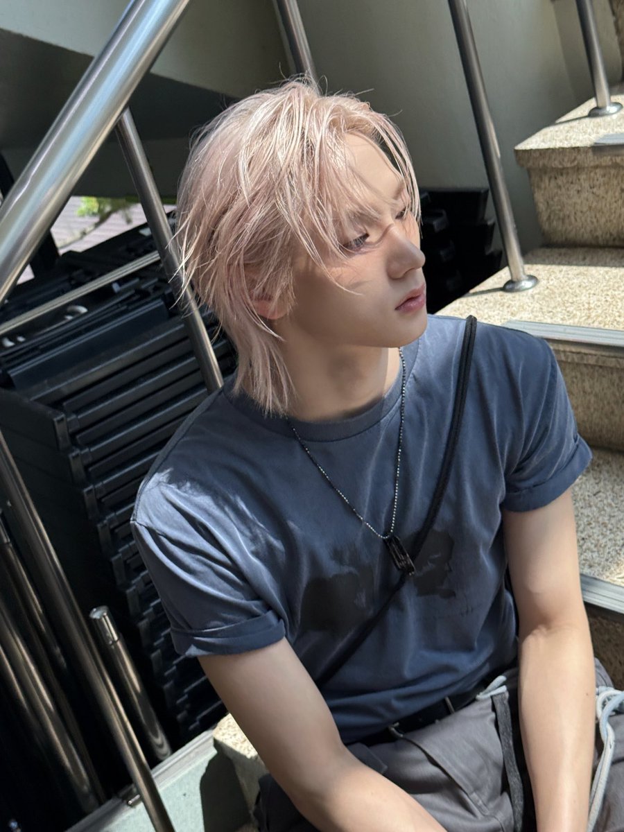sunghoce's tweet photo. https://t.co/jVRaxAsZma