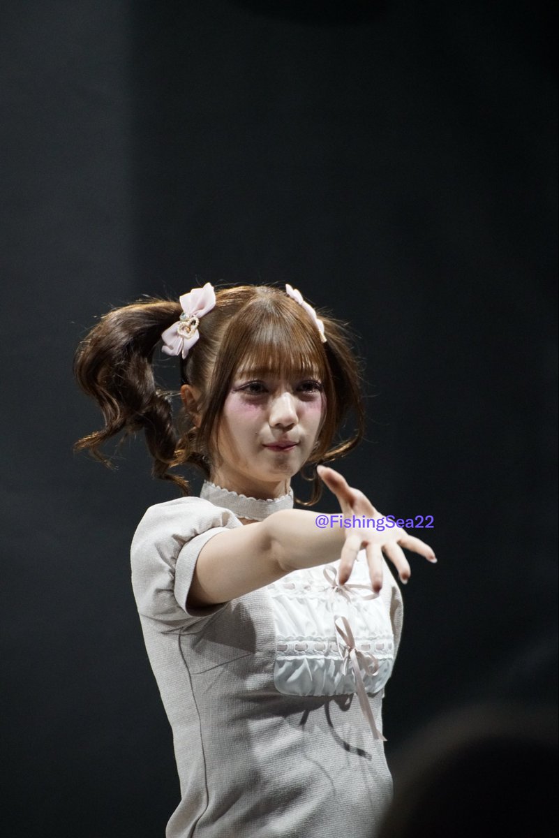 FishingSea22's tweet photo. 今日もお疲れ様！
残り少なくなって寂しい気持ちもあるけど頑張っていこー！

@karen__fm0202 
#阿部かれん
#今日のあべか
#らぶかれん
#爆ビジュ
#最近波に乗ってるお嬢
#favme
#ふぁんみーフォト 
#2ndCD https://t.co/cVnA6cnMXK