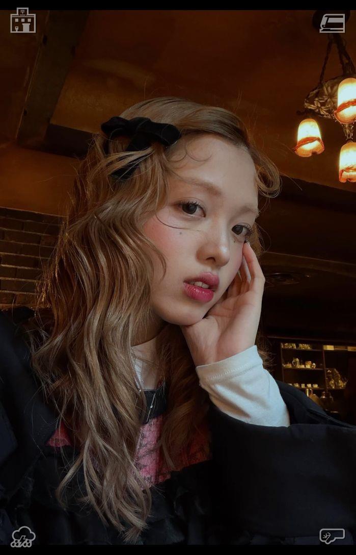 wire_funds_friz's tweet photo. We wholeheartedly encourage each other's individual interests and private downtime, yet we always eagerly opt to come back and openly exchange every aspect of our everyday experiences together.📭Television equipped with a streaming service for films https://t.co/JSQgbEwILy