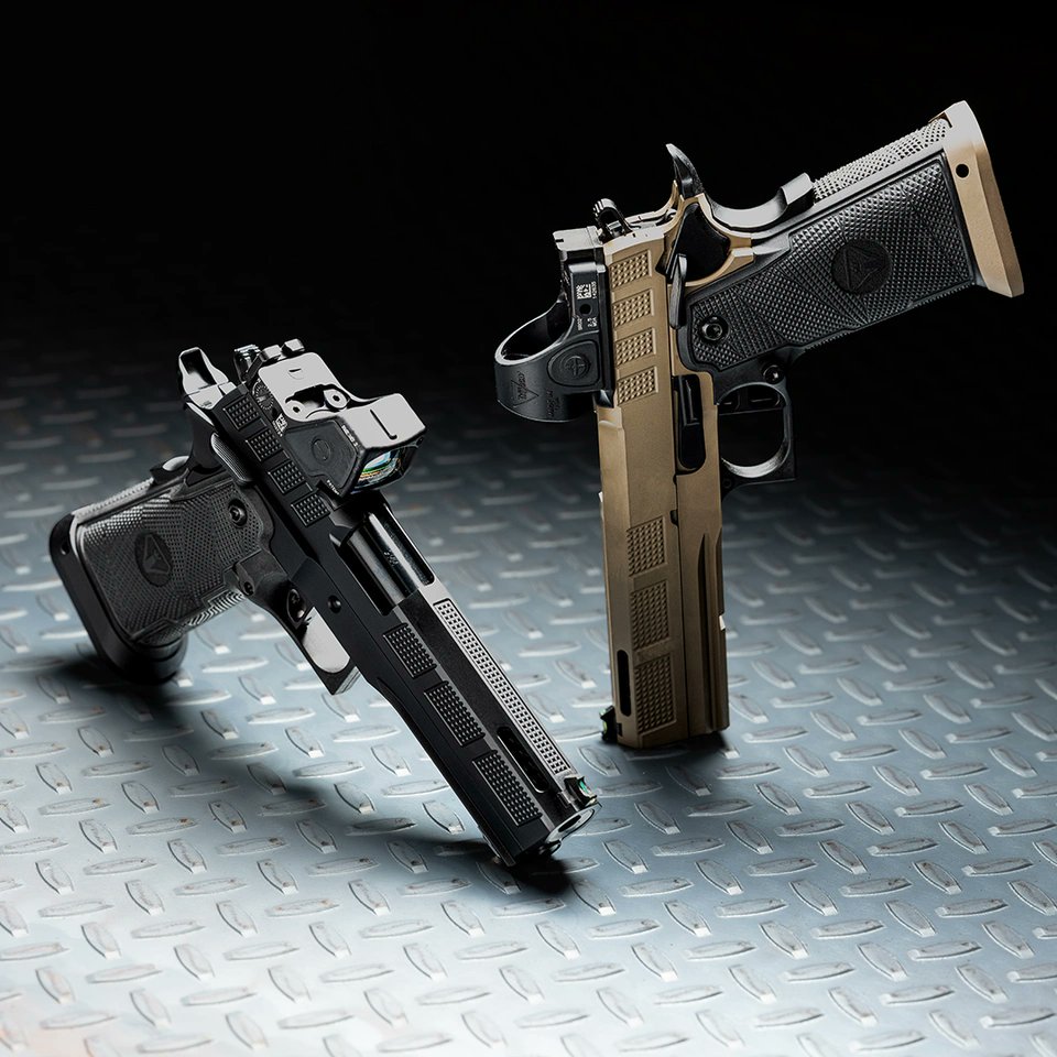 WATCHTOWER_USA's tweet photo. Y'all loved the Vaelon; now meet the Vantage.   

Its V10 porting system keeps the muzzle flat and fast, shot after shot.

The firearm depicted is a prototype model; the Vantage is in development and will deploy soon.⁠ ⁠ 

https://t.co/pY7bBK7lFm https://t.co/BCHMV9vyNS