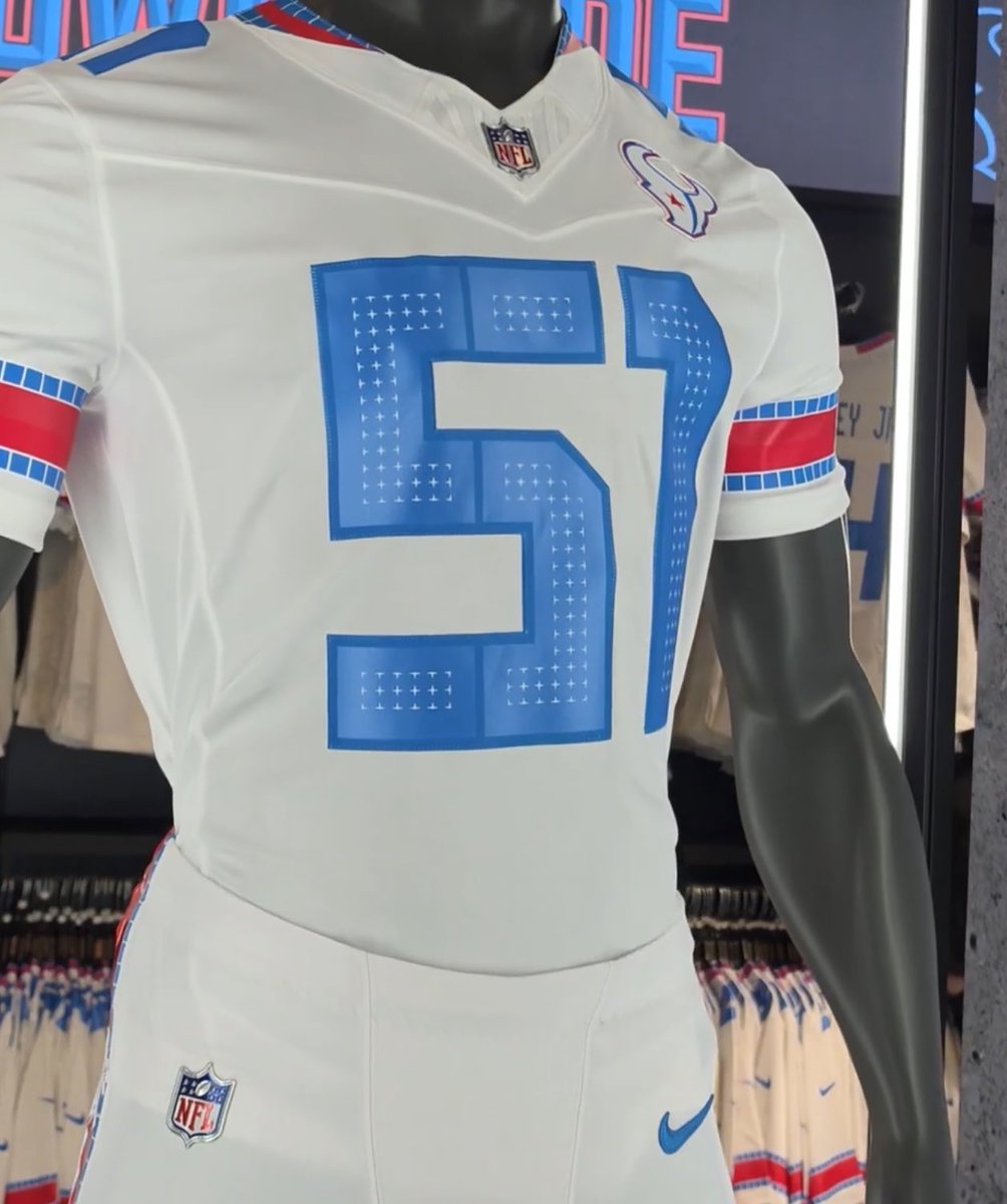 fashion_nfl's tweet photo. Biggest takeaway seeing Texans Rivalries in the retail wild is that it's going to be out of control on the field.  One of my favorite new uniforms in recent memory. https://t.co/g0sqk74Rnb