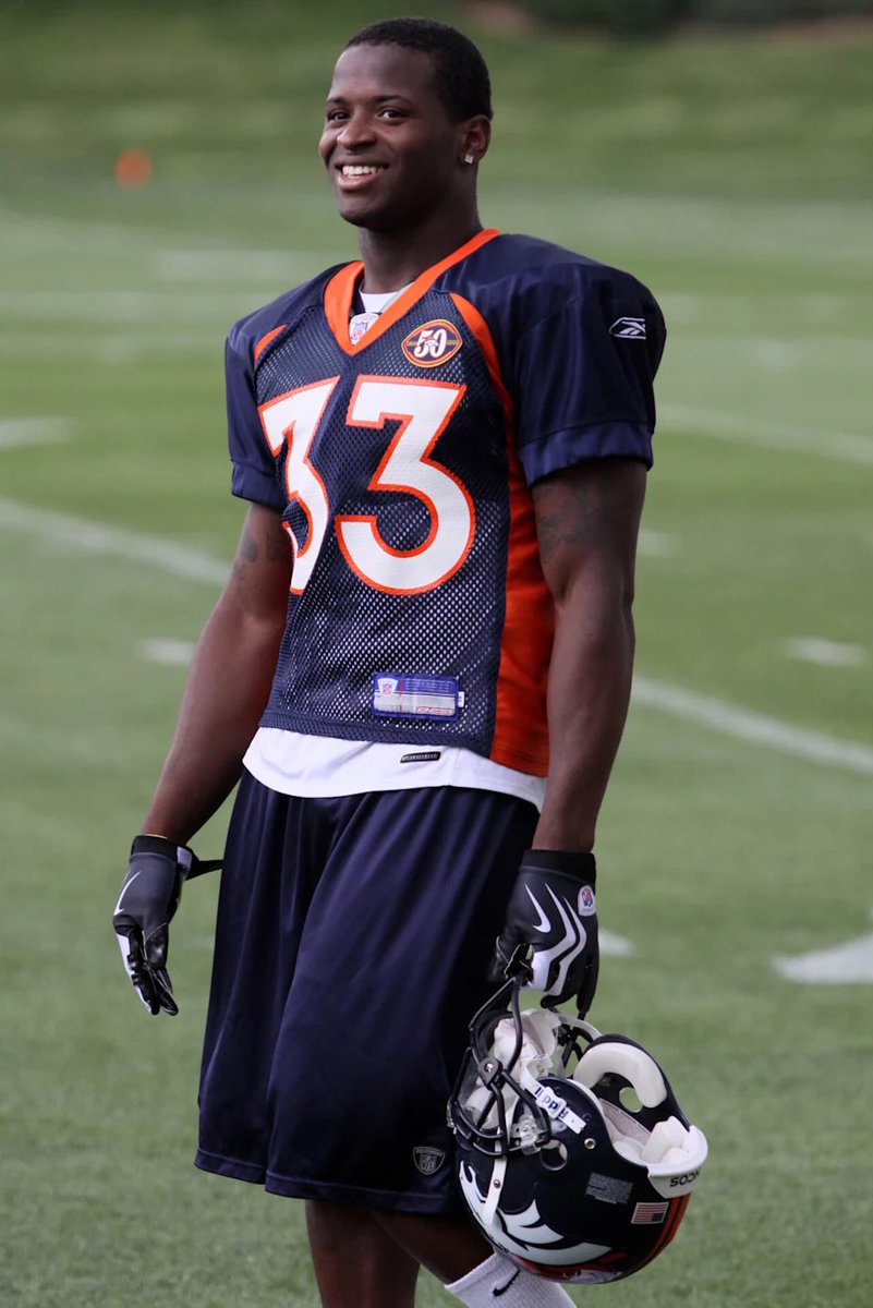 MJTruthUltra's tweet photo. Former NFL player Alphonso Smith Jr. (40) reportedly has died by Suicide

His final facebook post, he said someone put demons inside of him when he was younger, and caused the same harm to others that was done unto him.

He asked for forgiveness and for his soul to rest in heaven at the end of his message.

He wore number 33 While with the broncos

There’s that number again.