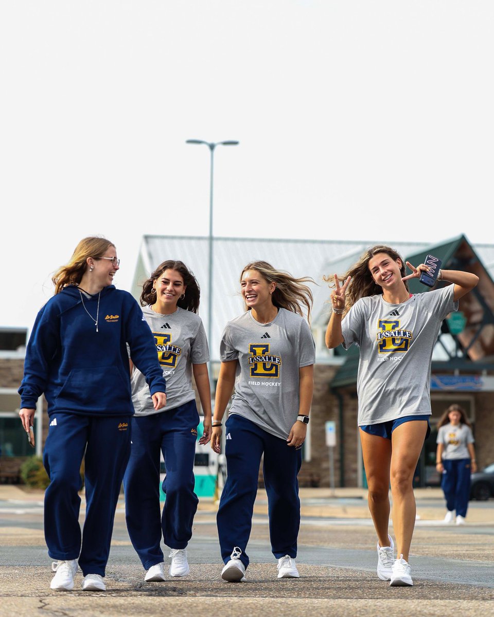 GoExplorers's tweet photo. En route upstate🚌

🆚Cornell | Friday 6:00 PM
🆚Colgate | Sunday 12:00 PM https://t.co/zYHiOnA2Xy