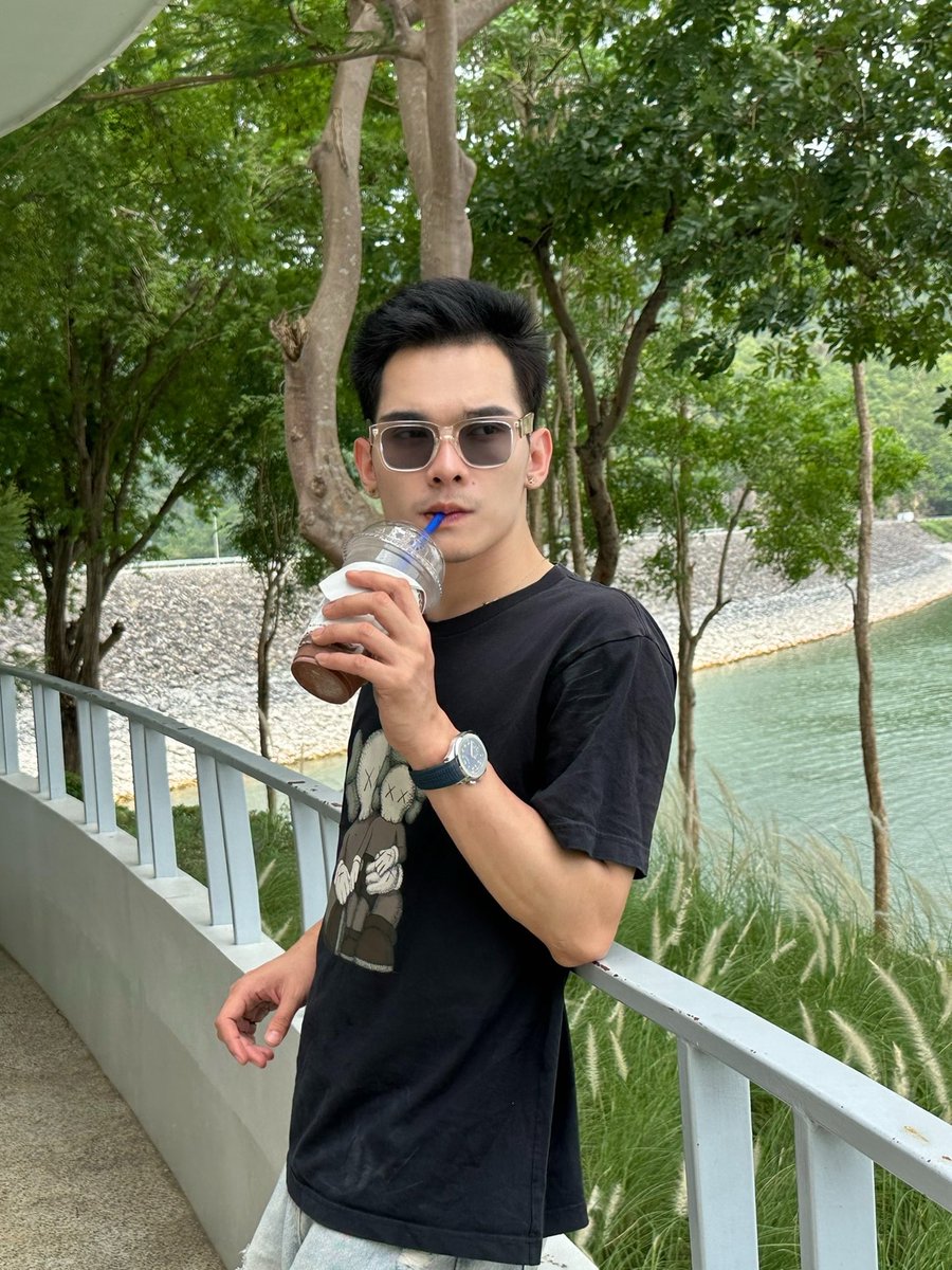 khxonlix789's tweet photo. ไอจี                                    ทวิต https://t.co/Y4t5juVhUH