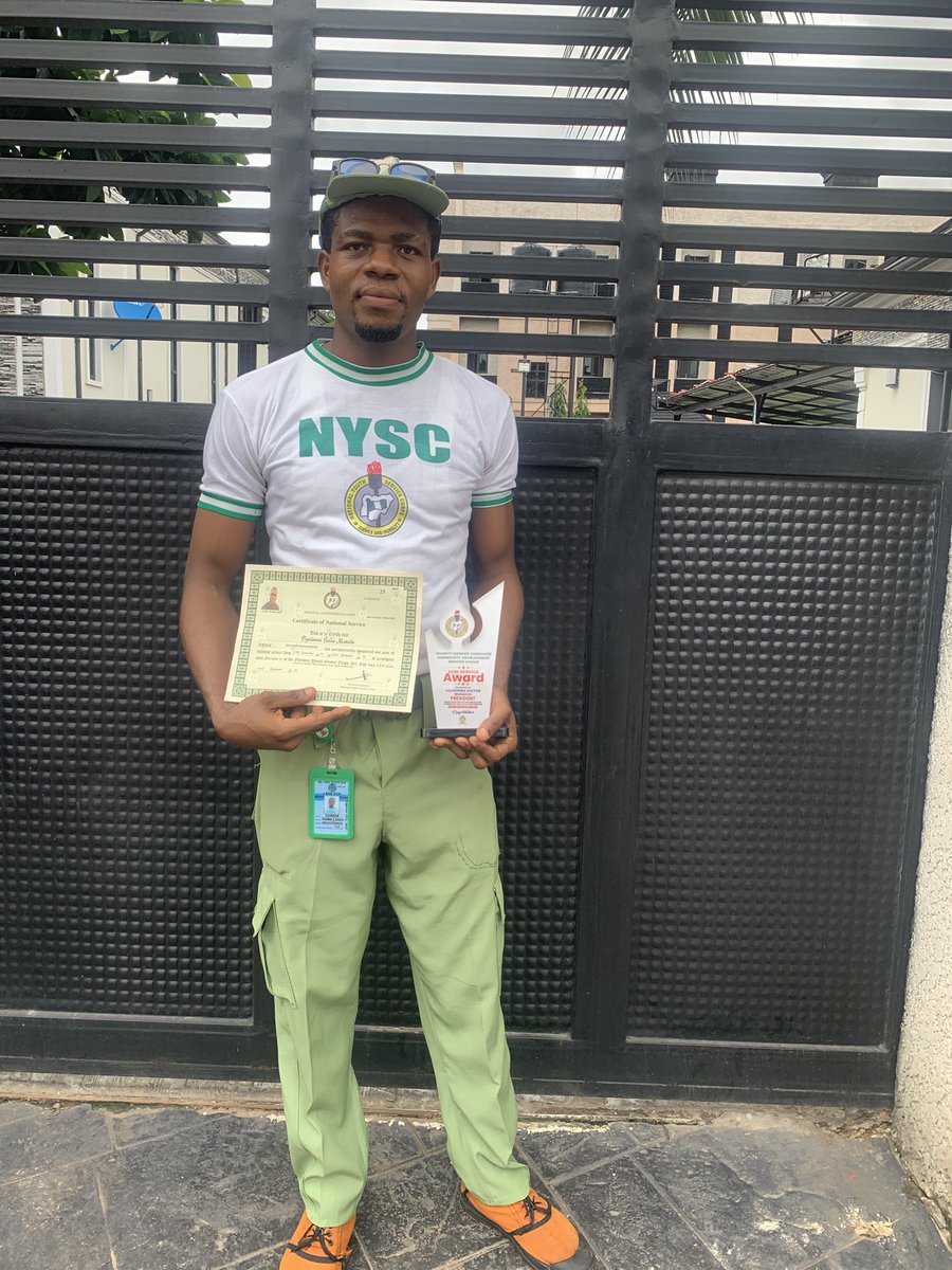 OgadimmaSixtus's tweet photo. Congratulations to me
#nysc
#benin
#POP
#PopWorld https://t.co/LW8J5z78bS