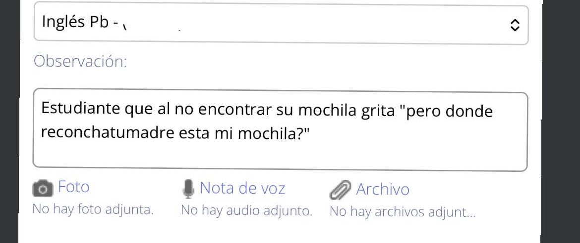 littlemisspauli's tweet photo. ME FASCINA escribir las anotaciones cuando se desperfilan en clases https://t.co/EfEbKECRrd