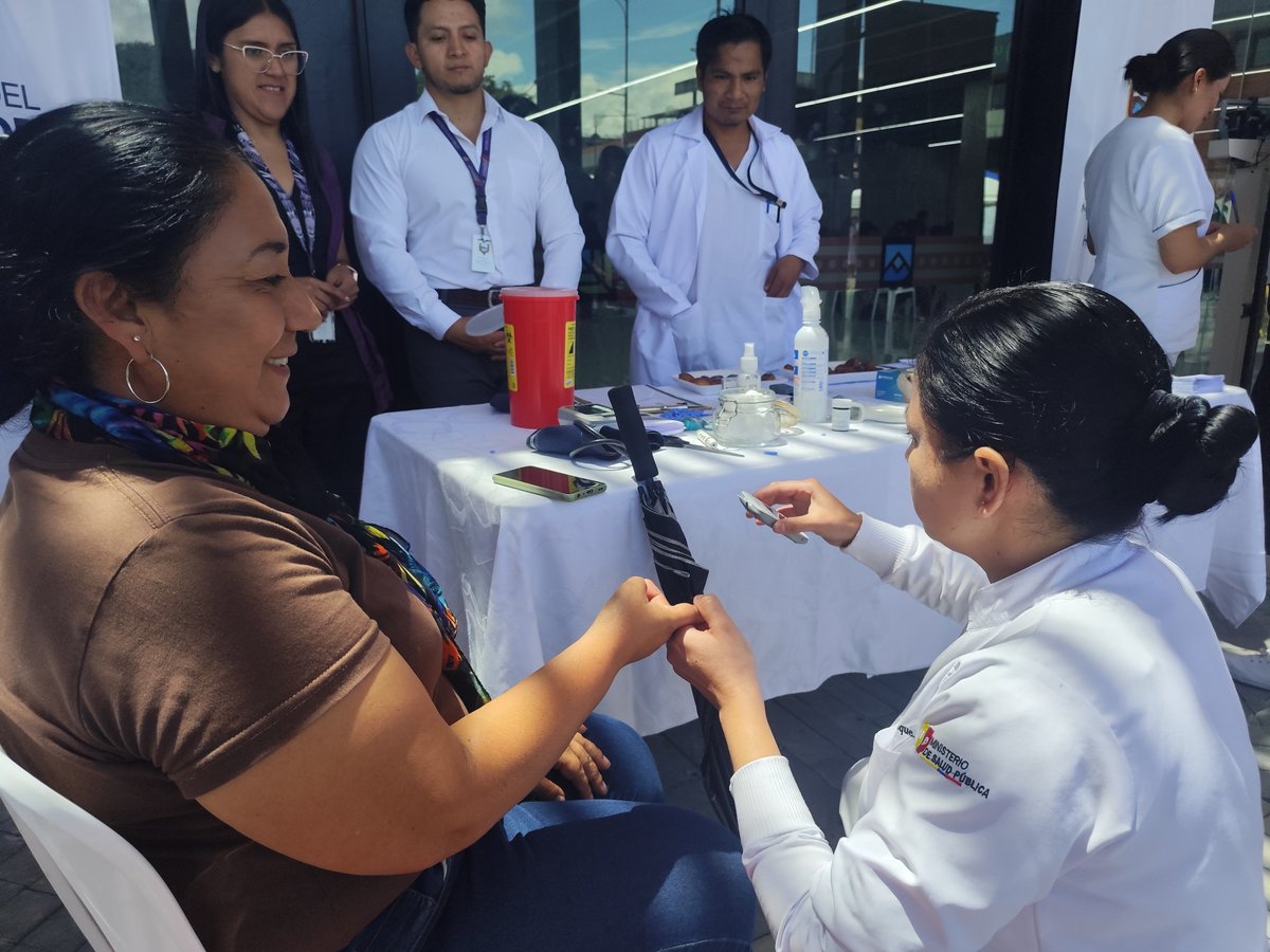 HGeneralMacas's tweet photo. #Entérate | 🏥⚖️ Con la presencia de autoridades nacionales, provinciales y locales, el @HGeneralMacas participa en la “Ruta de los Derechos Morona Santiago”.
💜 Desde el @HGeneralMacas promovemos el acceso oportuno a los servicios de salud y los derechos en #MoronaSantiago https://t.co/lMqiLWVzXZ