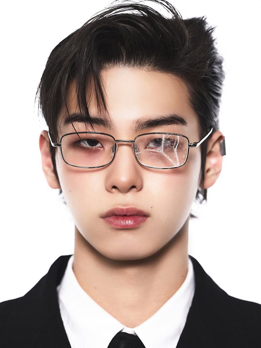 stevekihn3au's tweet photo. 82MAJOR
[FEELM] 5th Mini Album

♥ EPISODE.1: Kim Dogyun

Coming 2026. 04. 28. 6PM (KST) https://t.co/Rjxpp4lfep