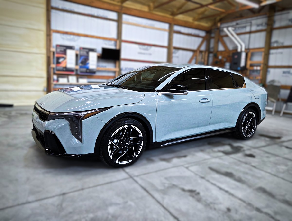 CarBeyondDriven's tweet photo. This hot new #Kia K4 looks all snazzed-up with quality #3M Obsidian 25% window film professionally installed by CBD

#carbeyonddriven https://t.co/ucwrGMaS7w