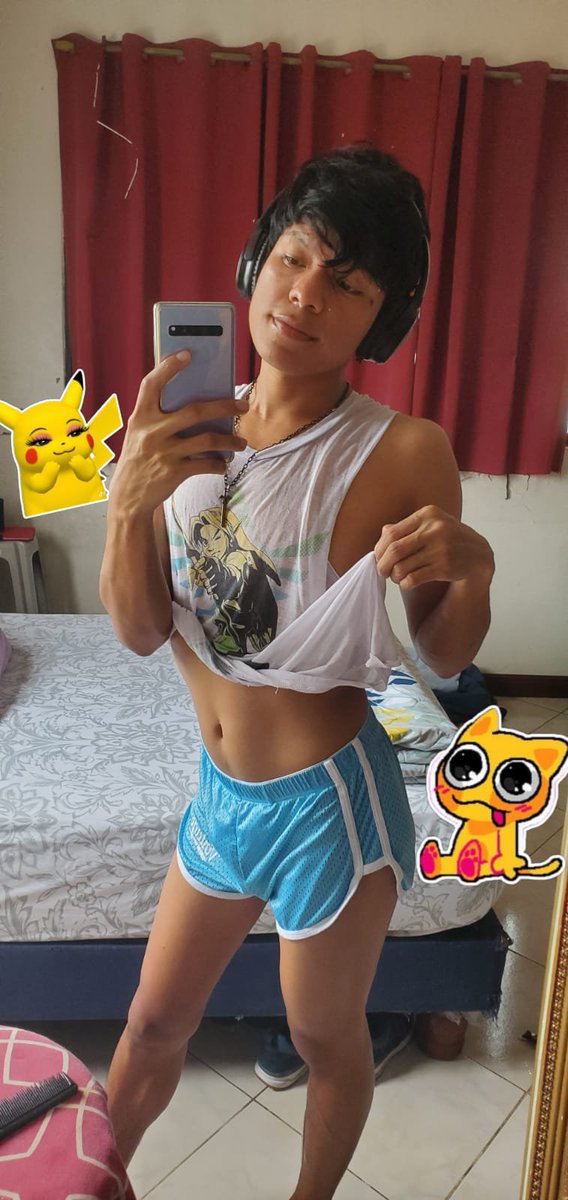 Drparacetamol95's tweet photo. Jueves de pancita :3 #femboyespañol https://t.co/KyRe9XmasP
