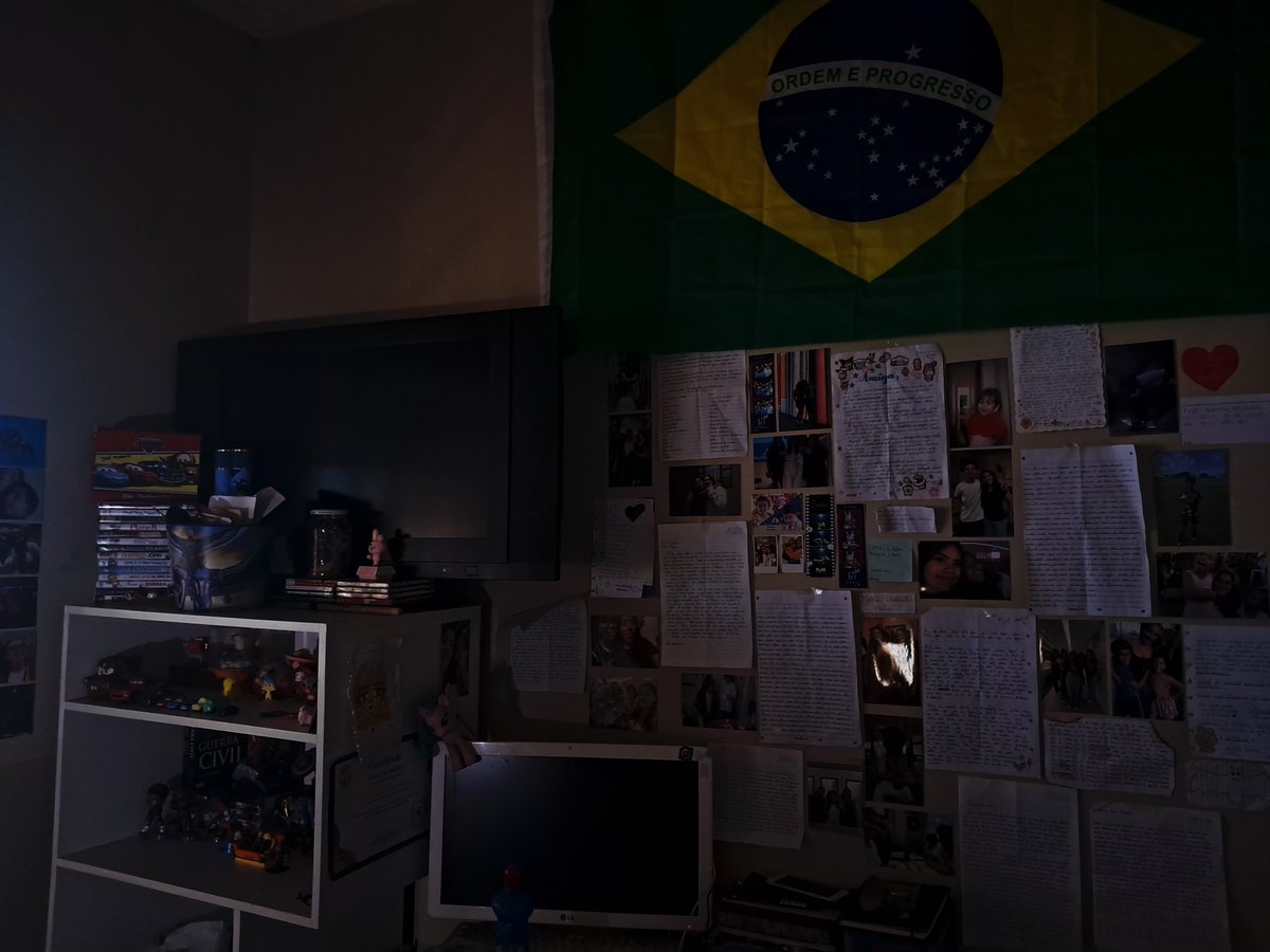 dudaxvgf's tweet photo. #luto pelo meu quarto lindo que vou ter que me despedir pq vou mudar de casa
vou sentir #saudades do meu lugar favorito 😭💔🕊 https://t.co/PEF9VETJzR