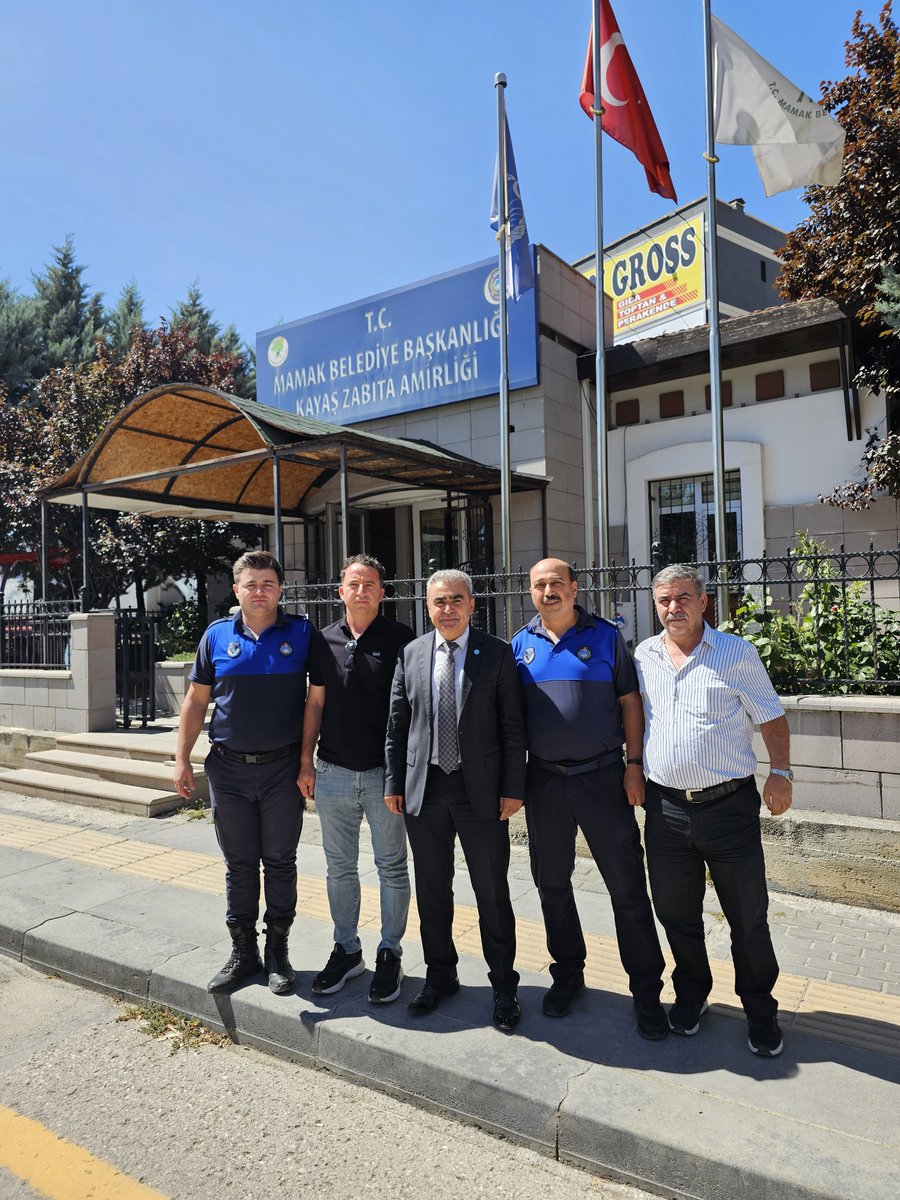 BBSANK1's tweet photo. Ankara 1 No’lu Şube Başkanımız Turan Uzun, Yönetim ekibi Nasuh BAYSAL, Zekeriya TÜYSÜZ ve Metin ERKOÇ ile birlikte, Zabıta Teşkilatımızın 200. Kuruluş Yıl dönümü dolayısıyla Altındağ ve Mamak Belediyesinde görev yapan zabıtalarımızı ziyaret ederek Zabıta Haftalarını kutladı. https://t.co/MGtGFlW5TD