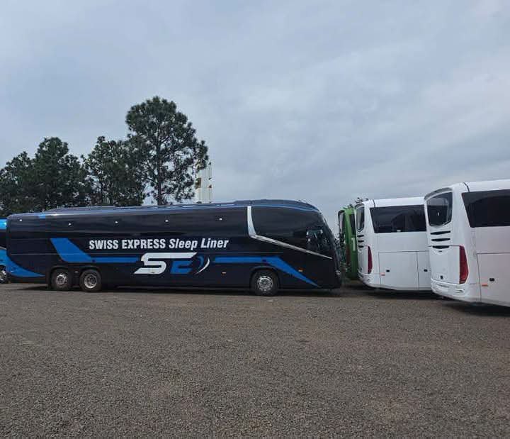 BusesNation's tweet photo. Swiss Express Sleepliner

Irizar i6s Efficient https://t.co/U8ccFPTTz9