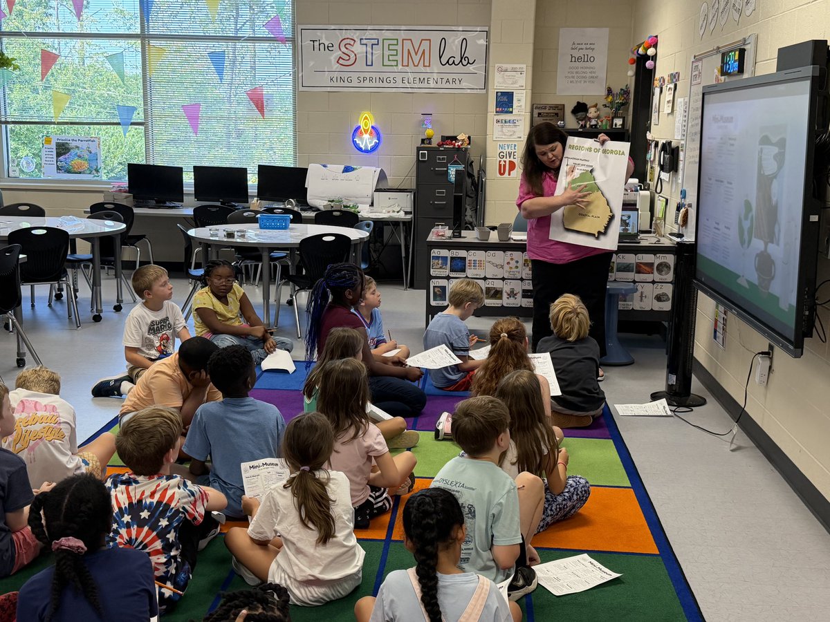 STEMcobb's tweet photo. We got to spend part of the morning visiting our STEM teachers @SandersES1 @RussellESTEM @KSpringsLions! We saw students focused on grade level science standards as they engaged in STEM learning. #STEMCobb https://t.co/wViGB6v3Py