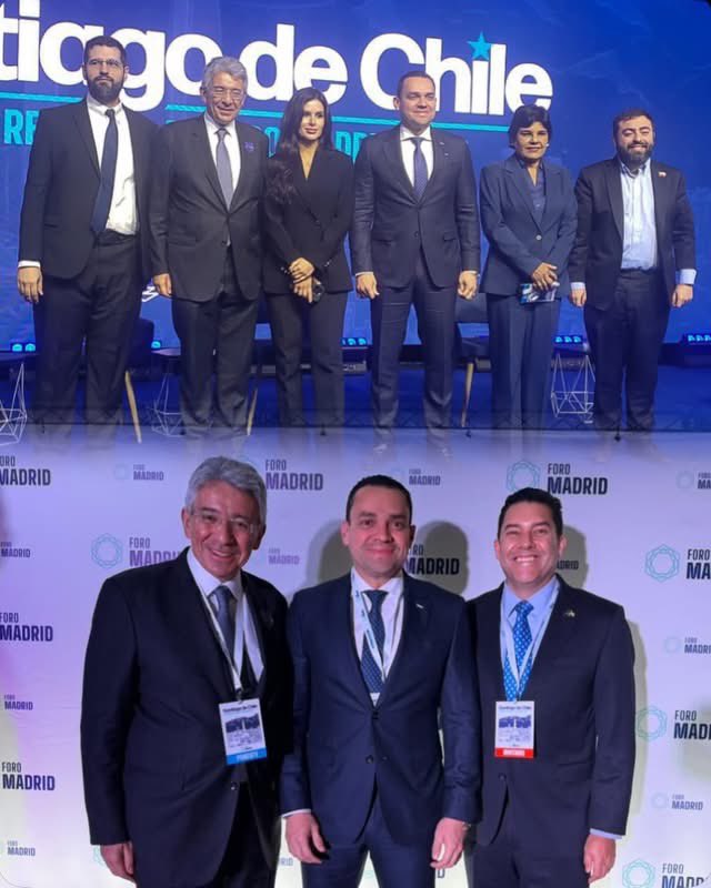 TommyZambranoM's tweet photo. 🇭🇳🇨🇱 En representación de Honduras, participo en el V Encuentro Regional de Foro Madrid, que se desarrolla en Santiago de Chile, acompañado por diputados del Congreso Nacional y con la presencia del presidente Javier Milei.

Un importante espacio de diálogo e intercambio de experiencias sobre los desafíos y oportunidades de nuestra región, reafirmando nuestro compromiso con la democracia, la libertad y el fortalecimiento de nuestras instituciones.