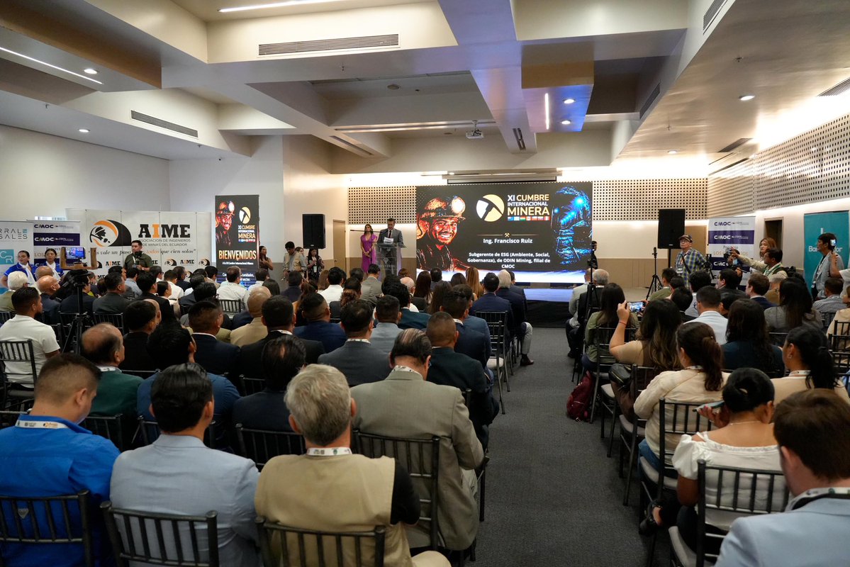 BanEcuadorBP's tweet photo. Participamos en la XI Cumbre Internacional Minera, espacio de articulación para promover una minería formal, responsable y sostenible y fortalecer su aporte al sector productivo y a la economía del país. https://t.co/qQygoAAelC