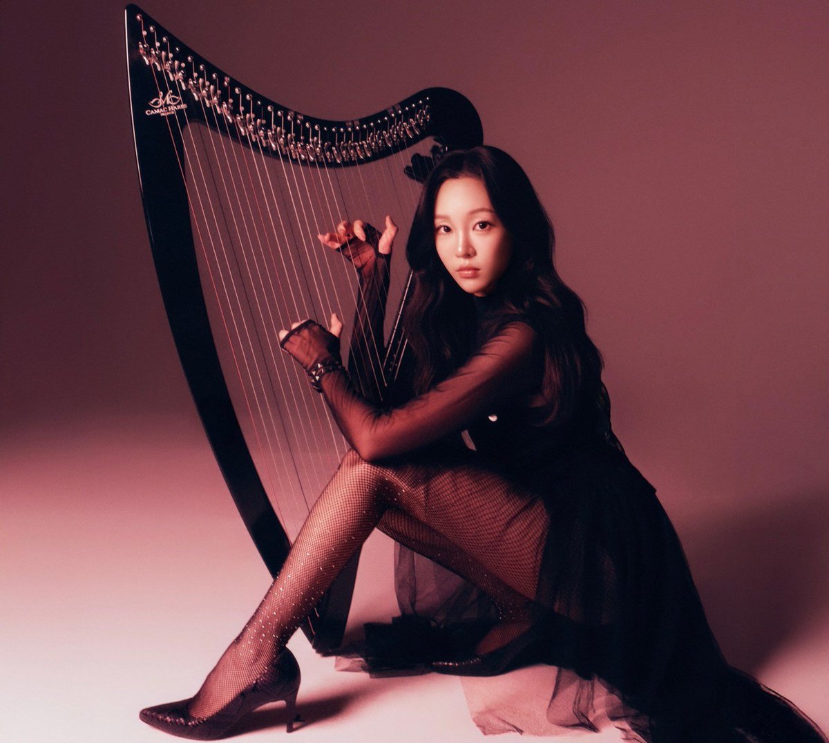 escxmood's tweet photo. SOUTH KOREAS NEXT WAVE

Sojeong Shim - EHERADIYA

Sojeong needs every possible vote in the national final selection to represent South Korea in Bangkok in november.

You can help her achieve her dream representing South Korea by voting maximum of 6 votes.
#southkorea #eheradiya https://t.co/WGVWgCG1xU