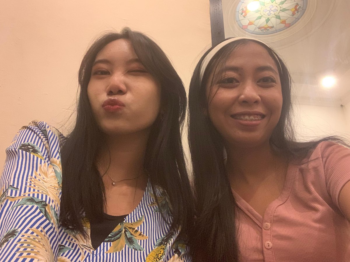 prettyseveej's tweet photo. lili lagi https://t.co/hvs5LtpRm5