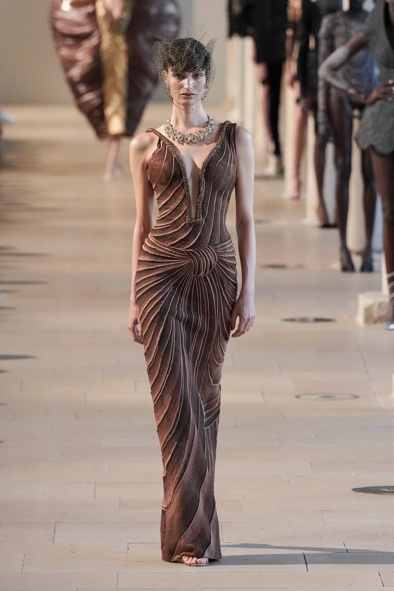 Couture_Rosee's tweet photo. Ananya Panday in a gown from Rahul Mishra Fall-Winter 2026 Haute Couture collection for Piaget event.

#AnanyaPanday #RahulMishra #HauteCouture https://t.co/LrRlKbPciL